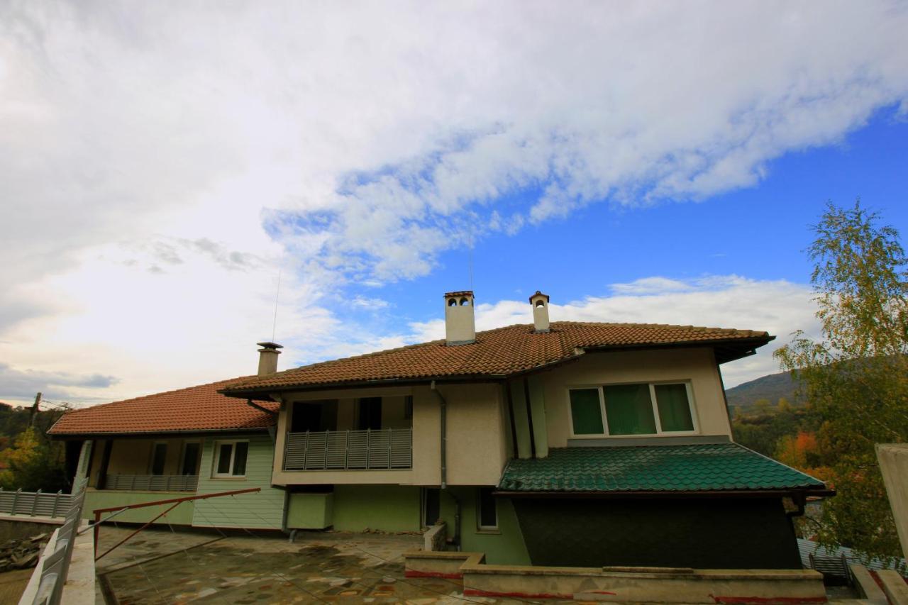 Discret Hotel & Restaurant Vladaya 외부 사진
